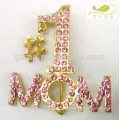 Strass LETTER QUEEN MOM Pin